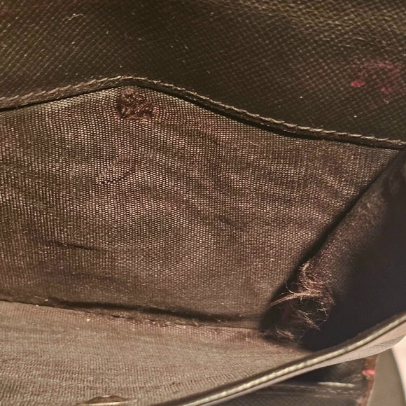 PRADA TRIFOLD SAFFIANO LEATHER  WALLET - Picture 8 of 16